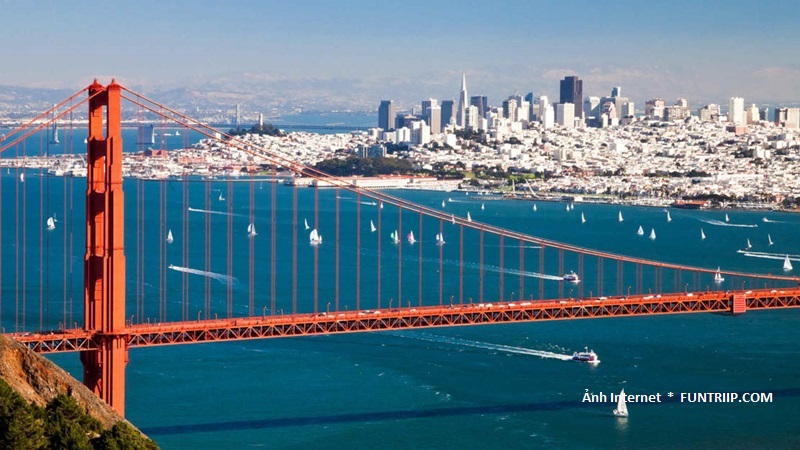 Cầu Cổng Vàng (Golden Gate Bridge) là biểu tượng của San Francisco.