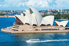 Uc - Sydney Opera House