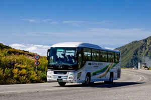 Tateyama Kurobe Alpine - Highland Bus